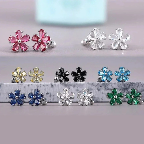 ✨Beautiful Tiny Plum Blossom Zircon Dainty Stud Earrings for UNVN12460 - Picture 3 of 3